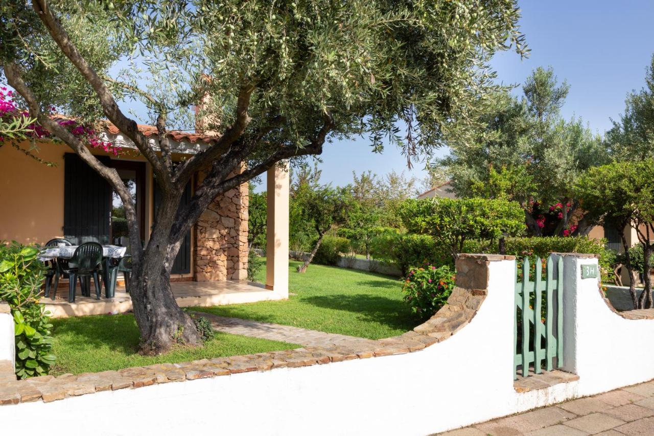 Residence Il Melograno San Teodoro  Eksteriør bilde