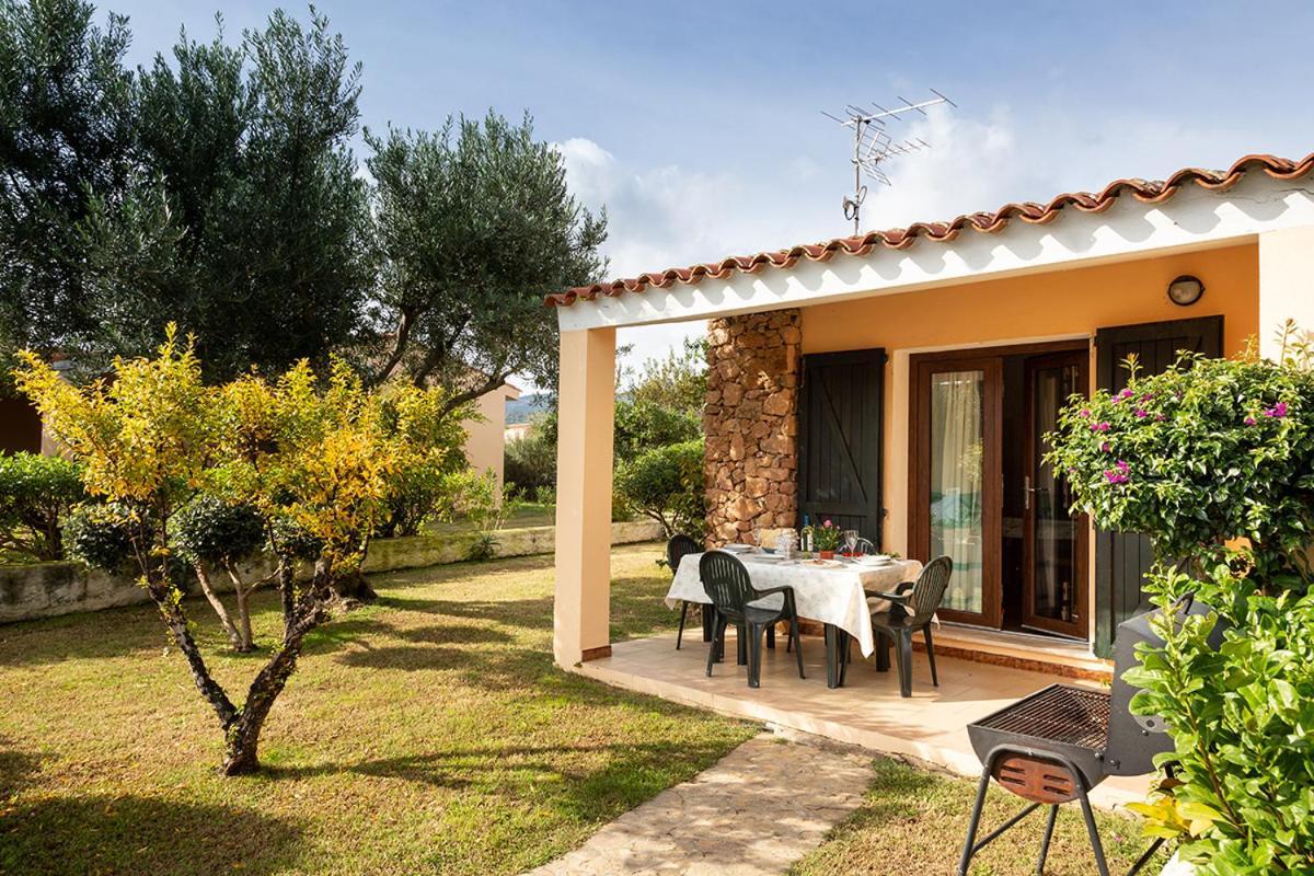 Residence Il Melograno San Teodoro  Eksteriør bilde