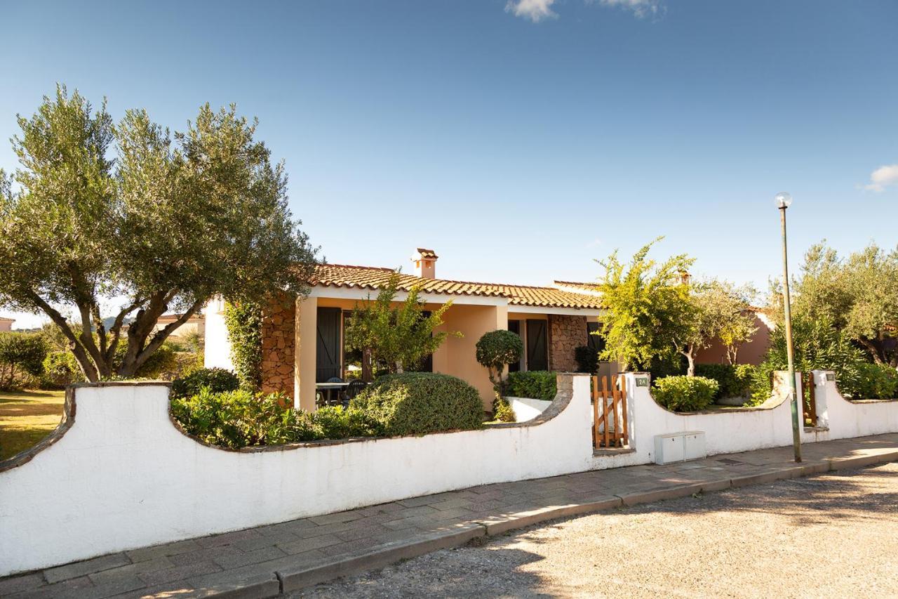 Residence Il Melograno San Teodoro  Eksteriør bilde