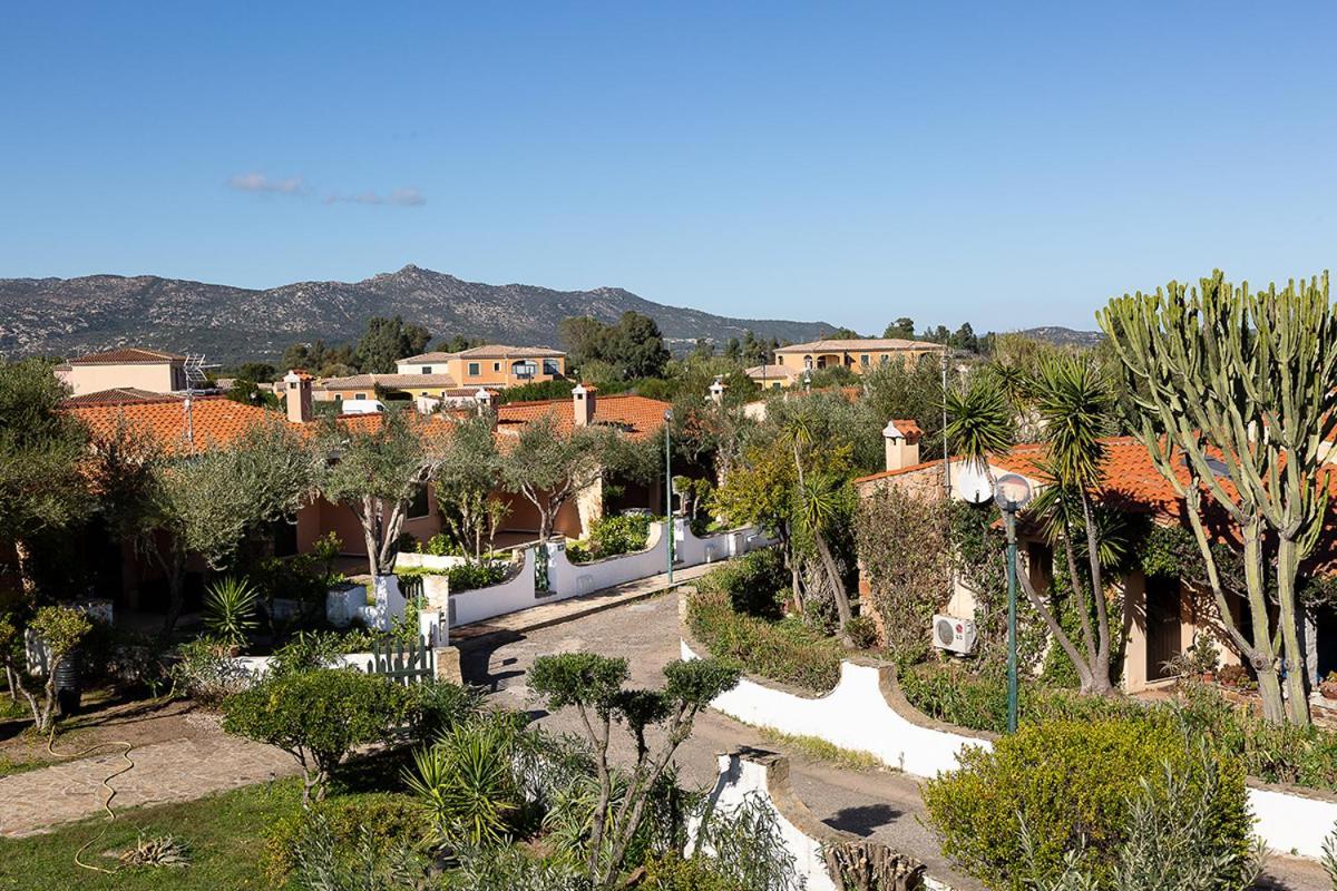 Residence Il Melograno San Teodoro  Eksteriør bilde