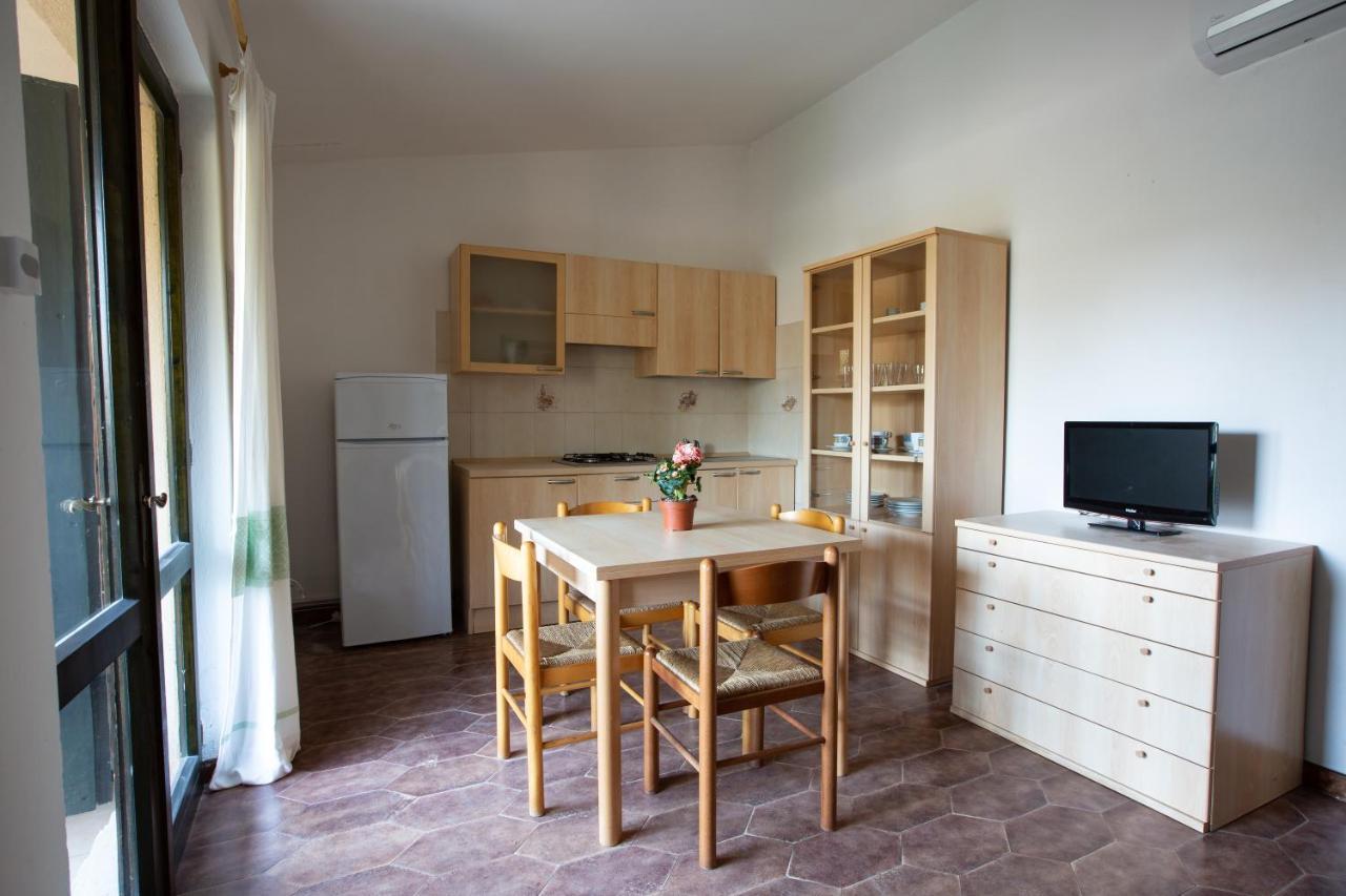 Residence Il Melograno San Teodoro  Eksteriør bilde